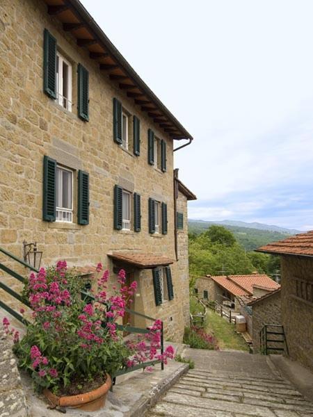 프라토베키오 Castello E Borgo Di Porciano 빌라 외부 사진
