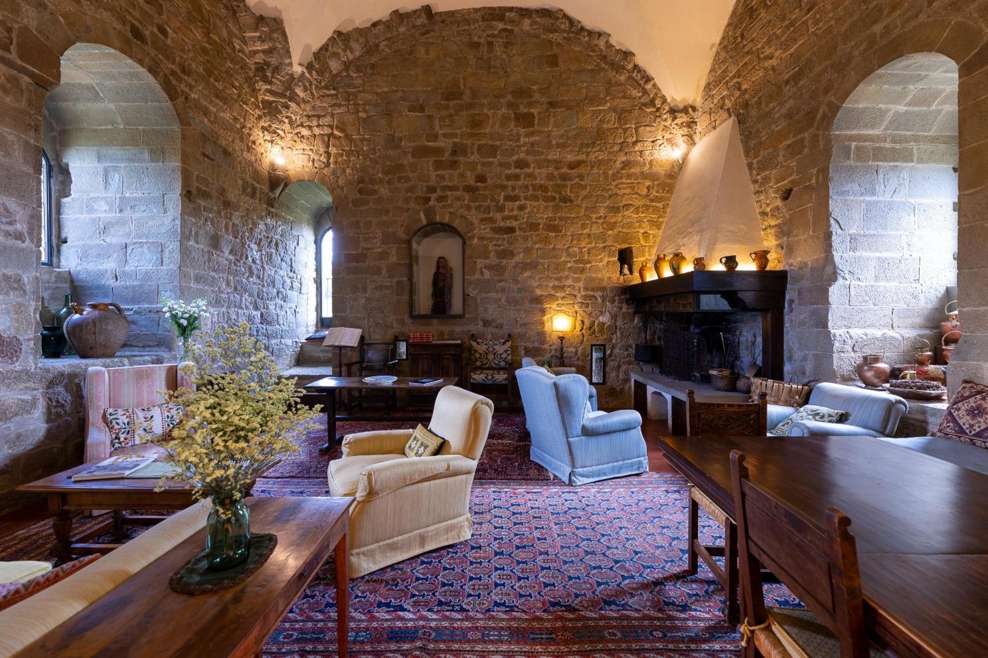 프라토베키오 Castello E Borgo Di Porciano 빌라 외부 사진